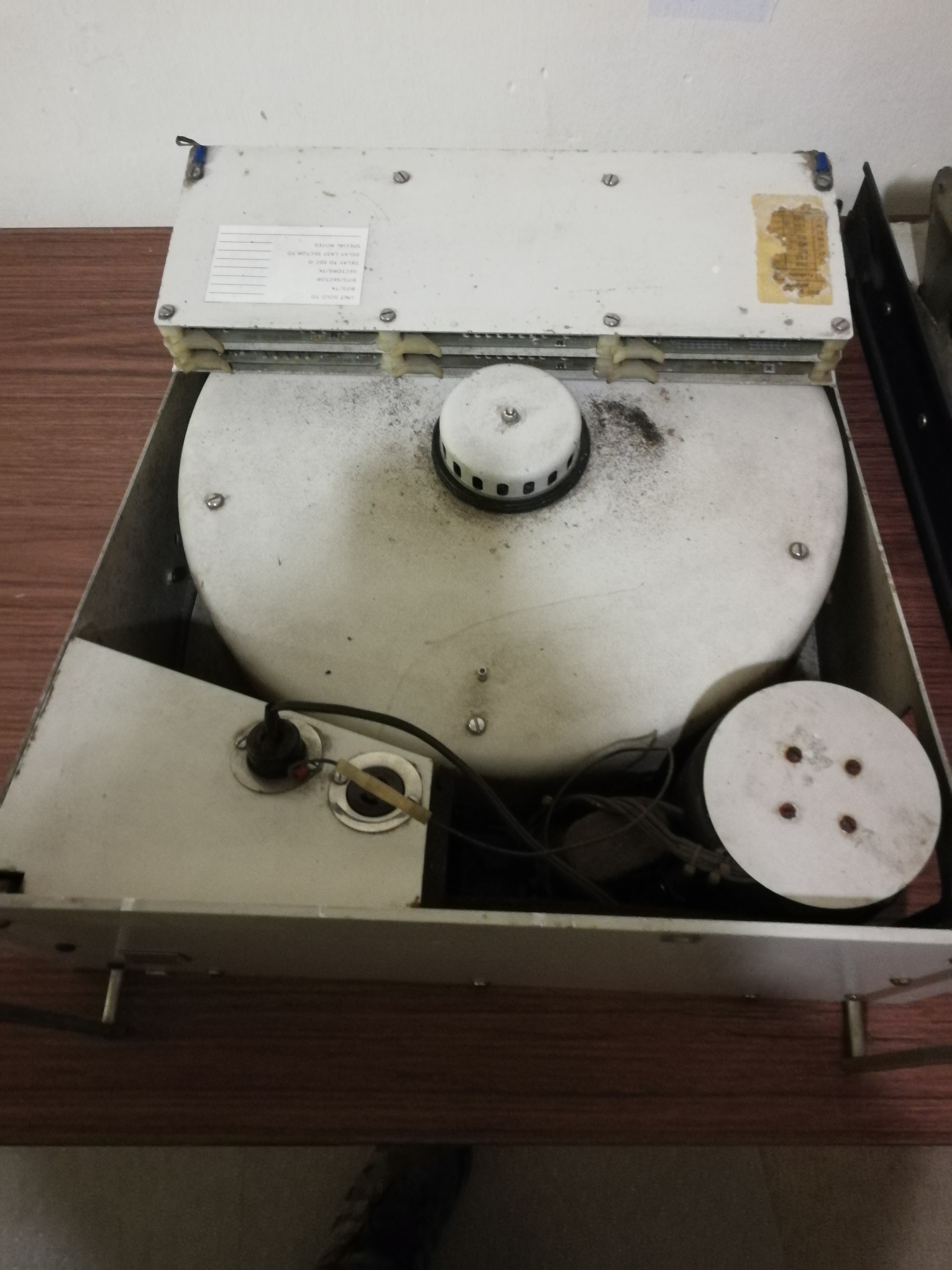 Top view of PDP8 fixed head disk 7200 series Data Disc